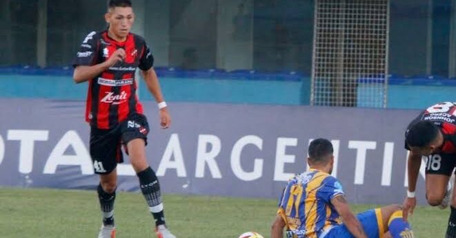 La justicia rechazó una demanda contra Patronato por el pase de Luis Vázquez
